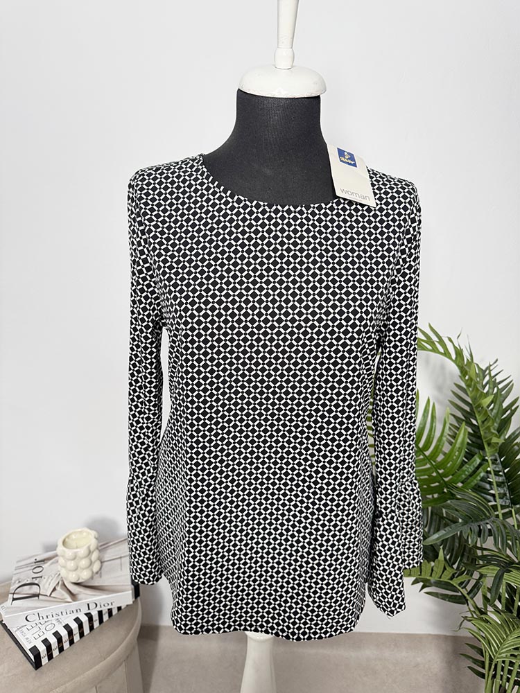 Bluza noua calitativa Tchibo 40