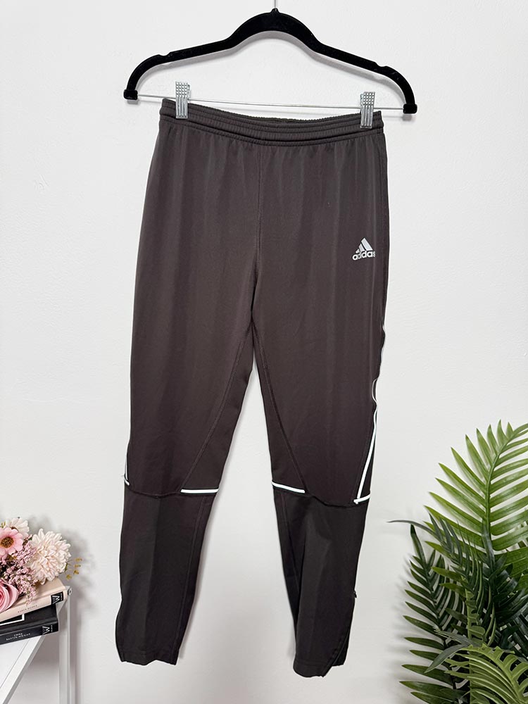 Pantaloni trening Adidas 40