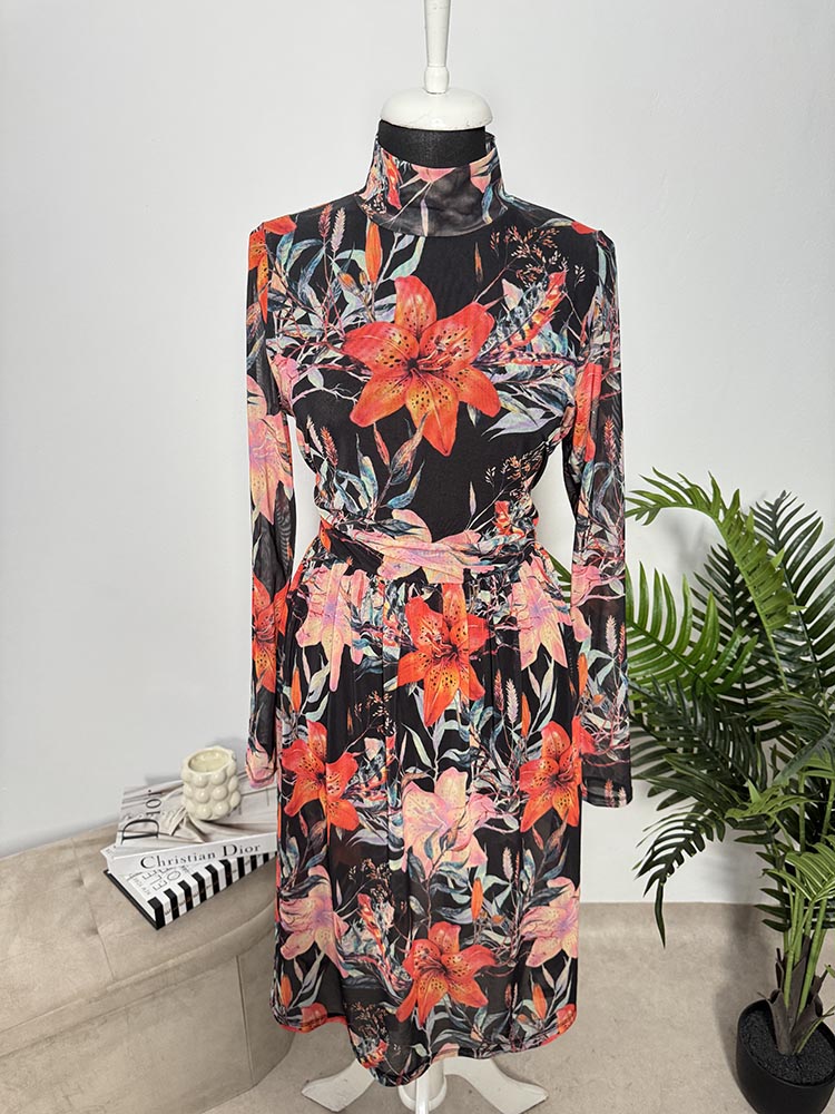 Rochie deosebita transparenta Pieces M
