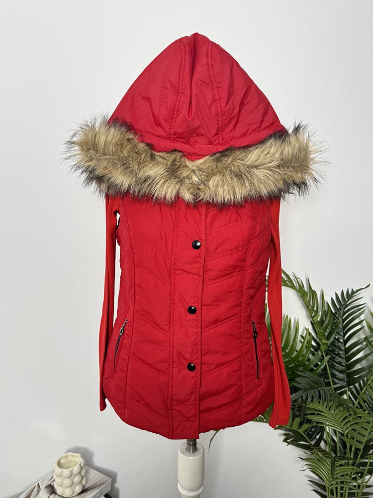 Vesta noua calitativa pret eticheta 50 euro Bexleys woman 38