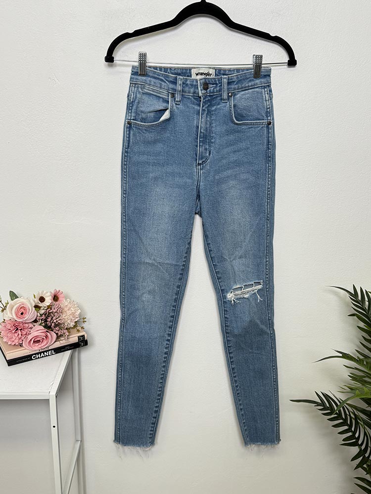 Blugi Wrangler 6