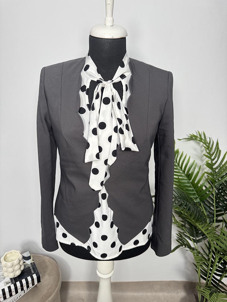 Sacou nou calitativ pret eticheta 130 euro Comma 34