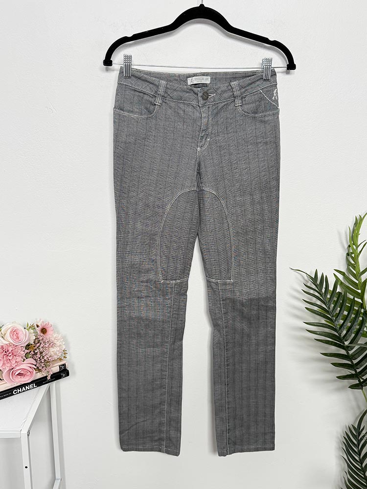 Pantaloni 26