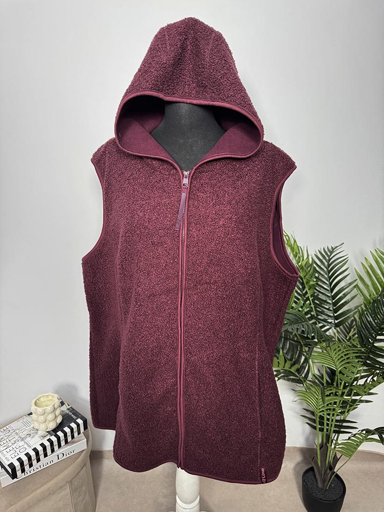 Vesta polar calitativ Laura Torelli 48-50